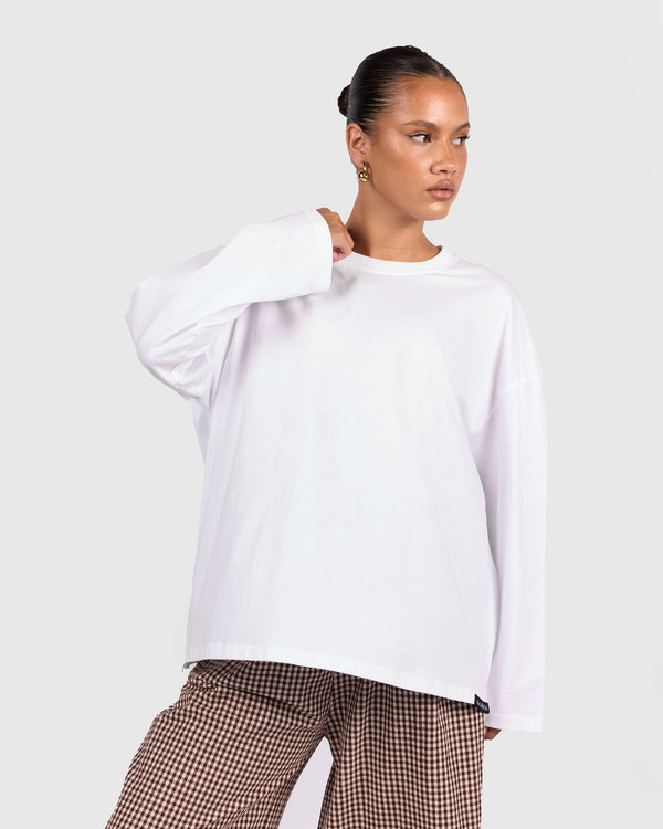 Long Sleeve Essentials Tee | White