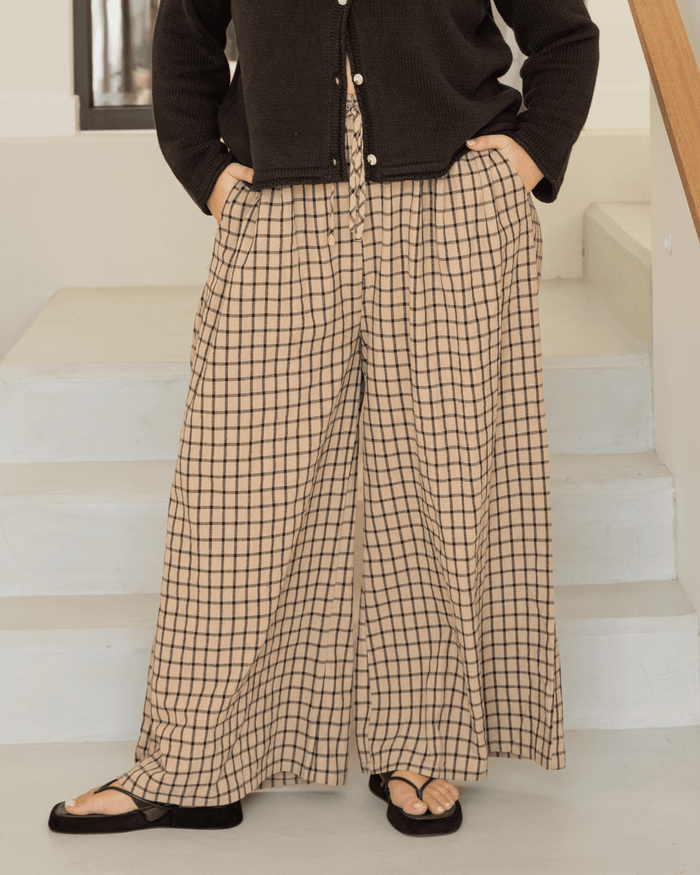 Posey Pants | Neutral Gingham